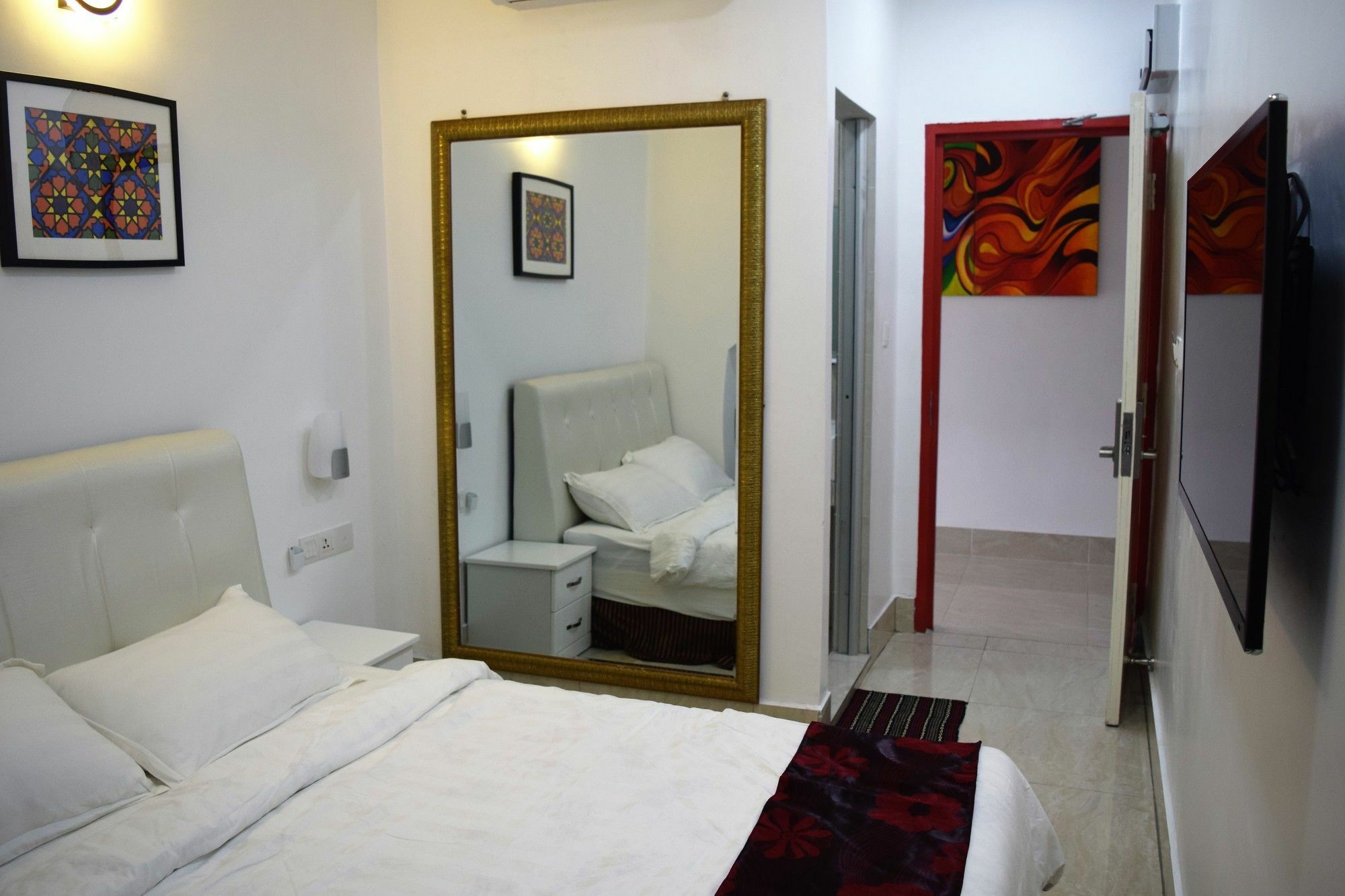 S Rose Hotel Sepang Esterno foto
